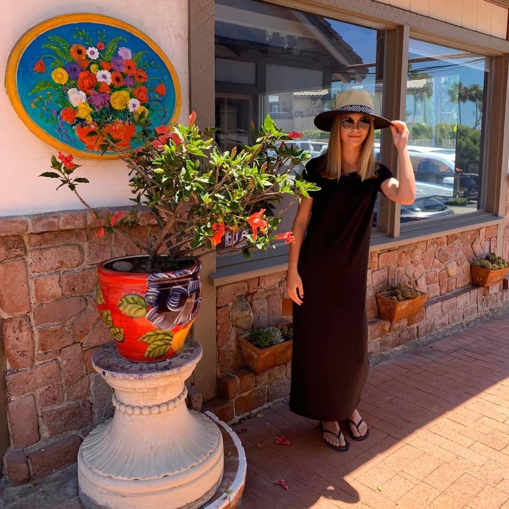 Maxi Chic UPF50+ eco friendly wrinkle free travel for dress up or dress down USA